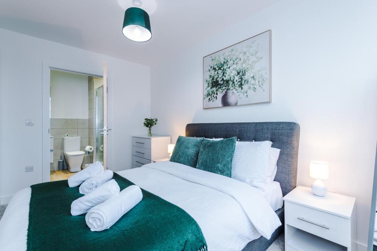 New! Stylish 2-Bed Apartment In Manchester By 53 Degrees Property - Amazing Location, Ideal For Small Groups - Sleeps 4! ภายนอก รูปภาพ