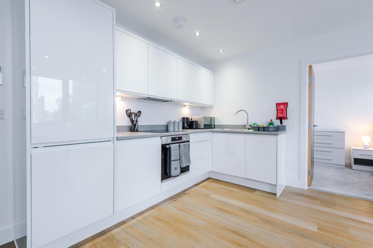New! Stylish 2-Bed Apartment In Manchester By 53 Degrees Property - Amazing Location, Ideal For Small Groups - Sleeps 4! ภายนอก รูปภาพ