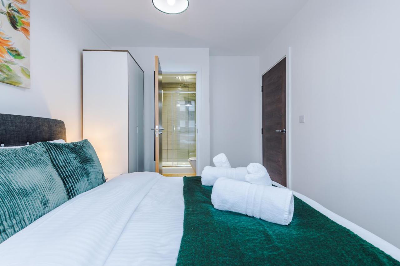 New! Stylish 2-Bed Apartment In Manchester By 53 Degrees Property - Amazing Location, Ideal For Small Groups - Sleeps 4! ภายนอก รูปภาพ